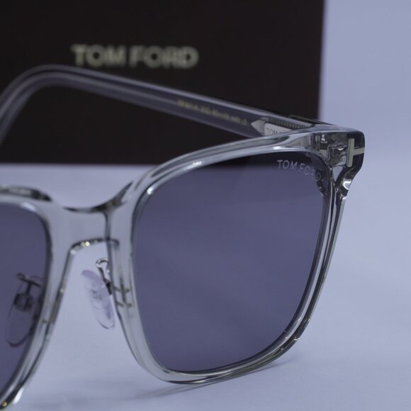 Tom Ford FT0891-K 20D Square Sunglasses - Transparent Grey\Smoke Polarized - Picture 5 of 9